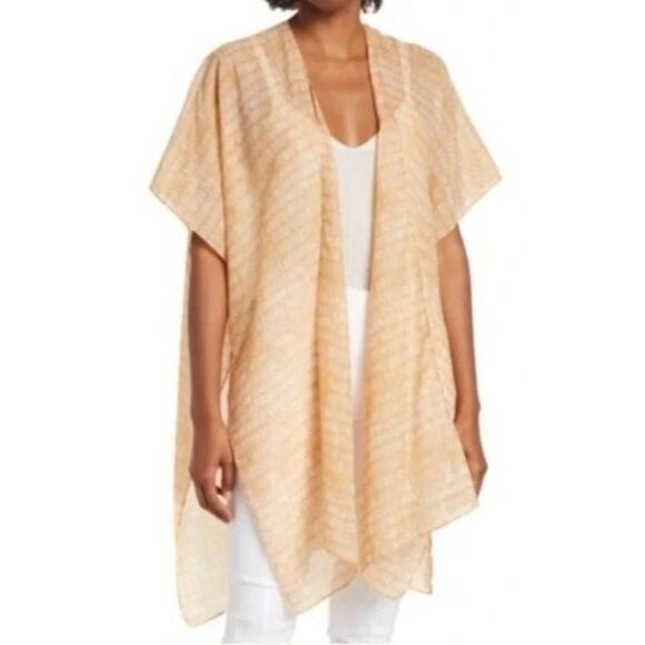 Sole Society Printed Dusty Mustard Ruana One Size Cover Up NEW - Picture 7 of 8